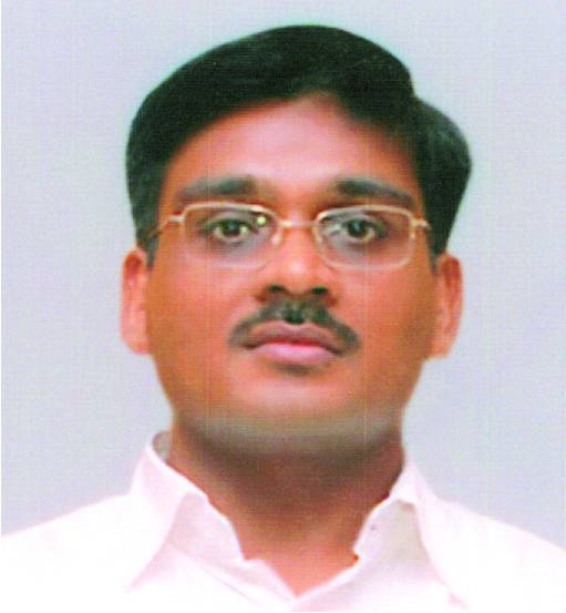 Shri Dhananjay Dwivedi