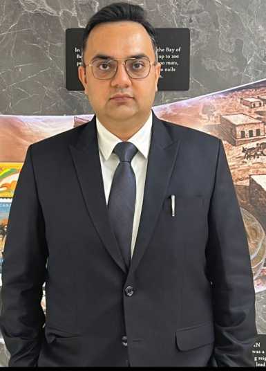 Shri Akshay Tripathi