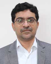 Shri M Selvendran