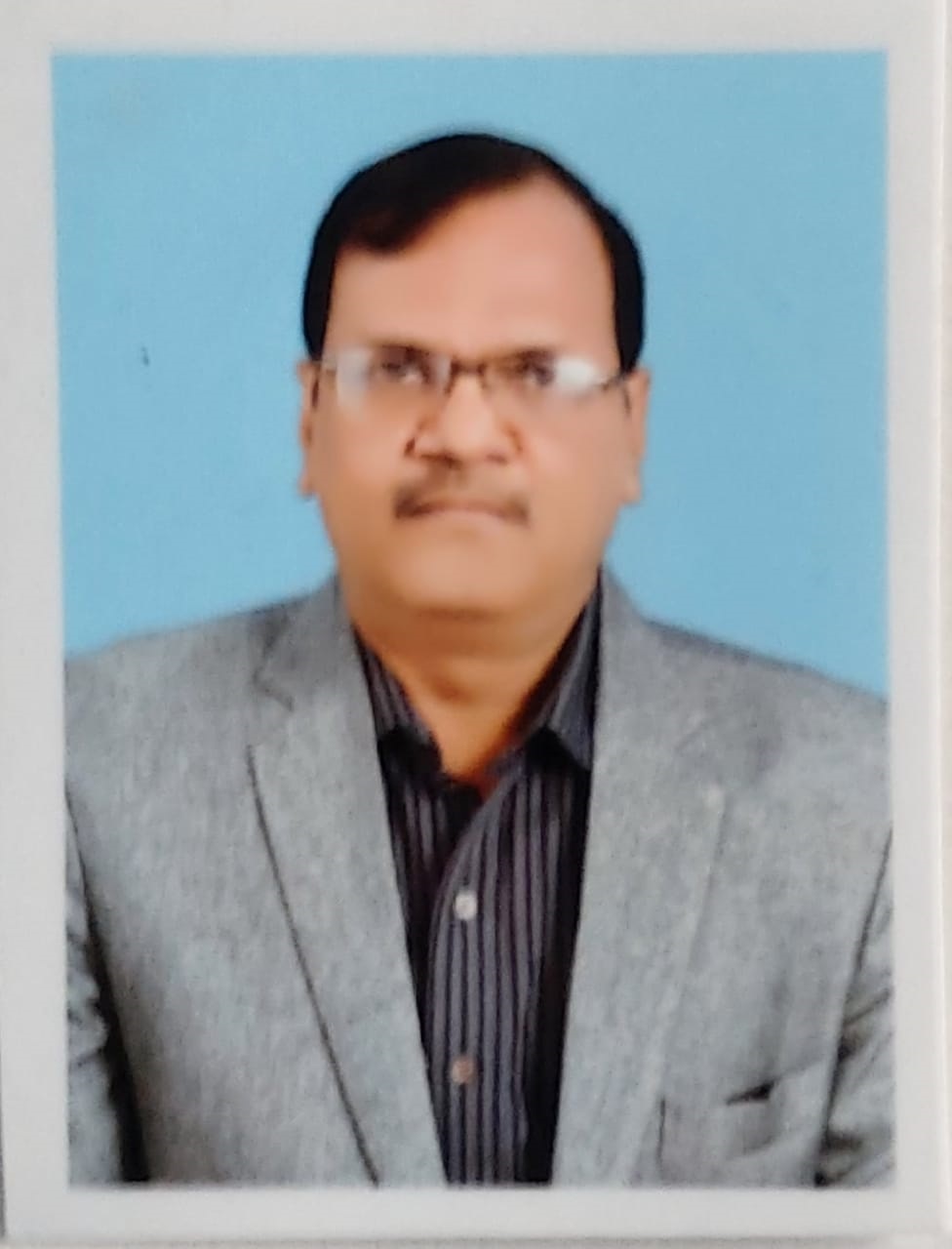Shri Abhay Nandan Ambashta